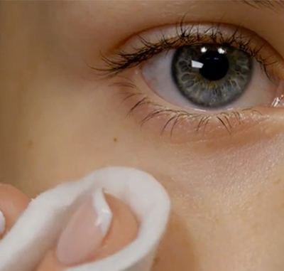 Tips para cuidar la piel del contorno de tus ojos